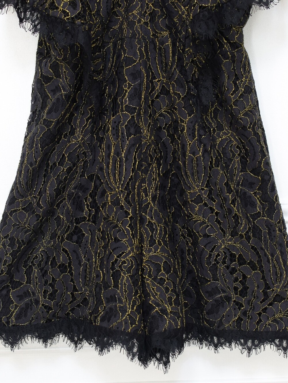 Dress The Population Raven Black Lace Romper Flutter Sleeve Size M Cocktail Glam - Picture 4 of 7